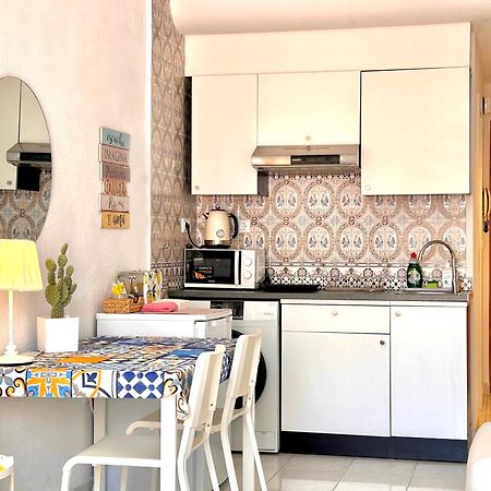 White Studio Torrevieja Extérieur photo
